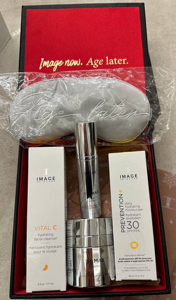 The Max Ultimate Anti Aging Gift Set